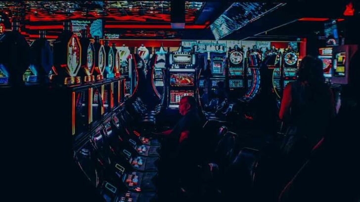 slot machine myths