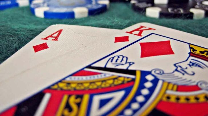 poker over blackjack