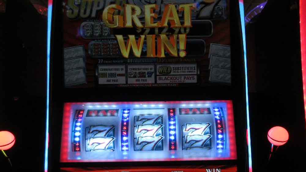 An Introduction to Slots and how to play them - Jackpotfinder