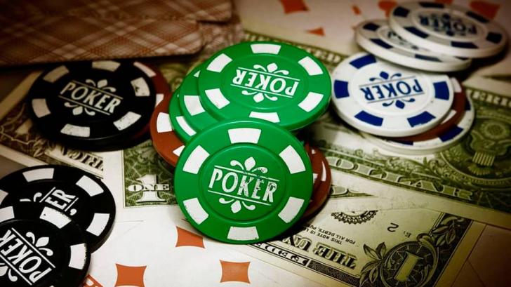 online casino poker