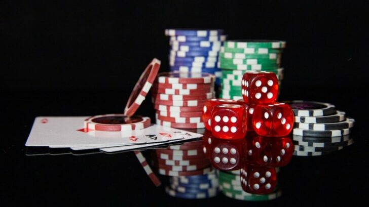online or offline casino games